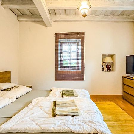 Borospince Vendeghaz Villa Pecsely ภายนอก รูปภาพ