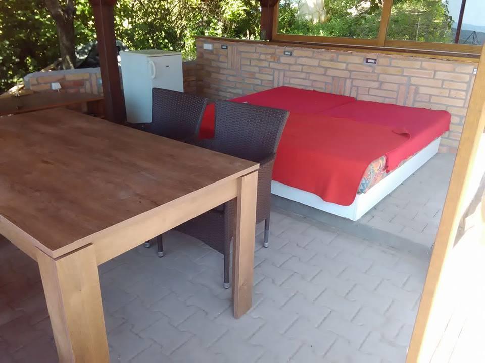Borospince Vendeghaz Villa Pecsely ภายนอก รูปภาพ